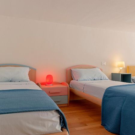 Luminosity By The Sea Apartamento Calambrone Exterior foto
