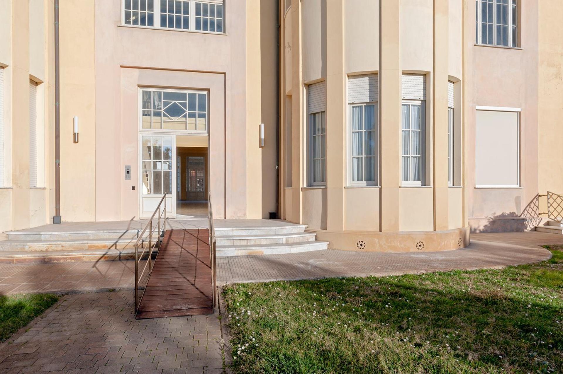 Luminosity By The Sea Apartamento Calambrone Exterior foto